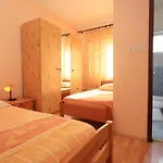 With Parking Space Orebic, Peljesac - 10171 Apartman Orebic