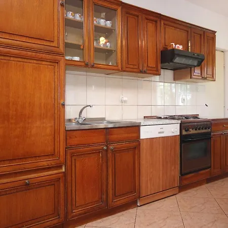 With Parking Space Orebic, Peljesac - 10171