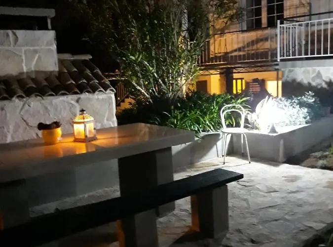 Apartman With Parking Space Orebic, Peljesac - 10171 *